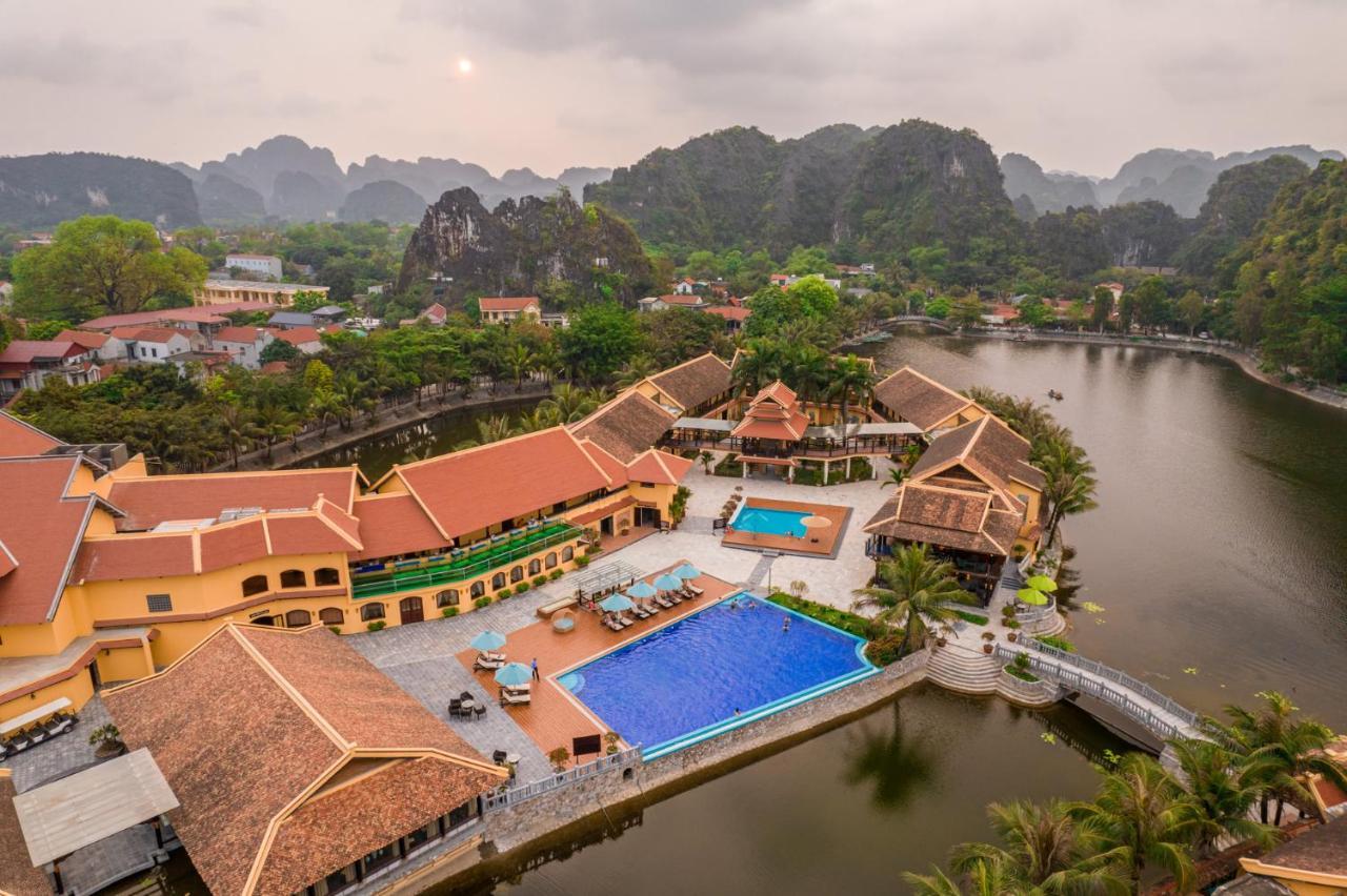 Emeralda Resort Tam Coc 닌빈 외부 사진